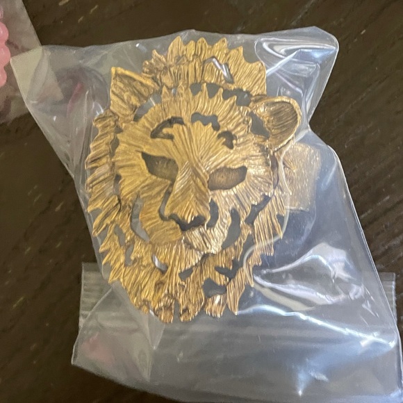 Bundle of Bracelets (8) and Necklaces (2) - Picture 2 of 11